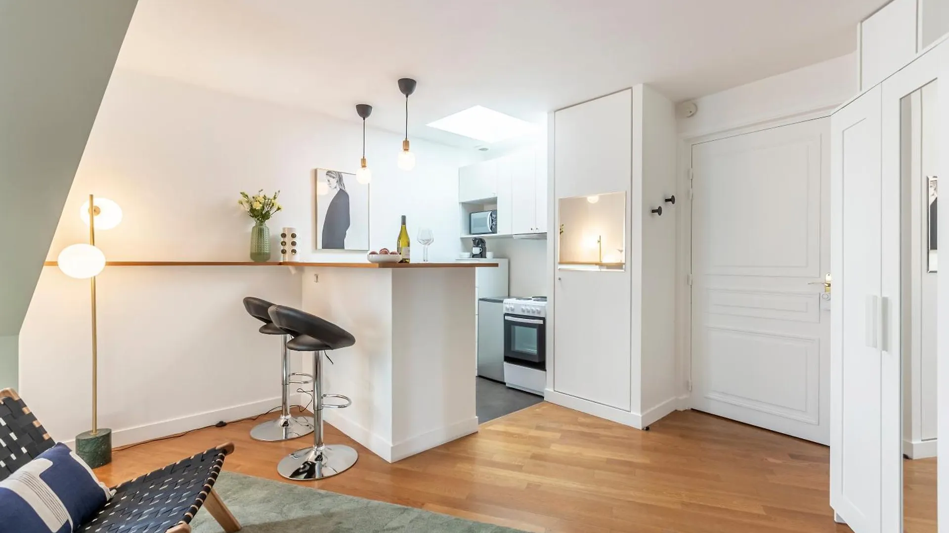 Sweett - Avenue Hoche Apartment Paris 0*,  France